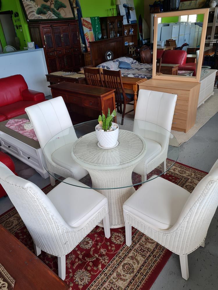 White Chair and Glass Table — Cliffy's Cheaper Removals in Taree, NSW