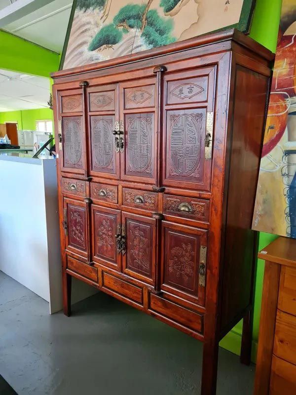 The Cheapy Shop Furnitures — Cliffy's Cheaper Removals in Taree, NSW