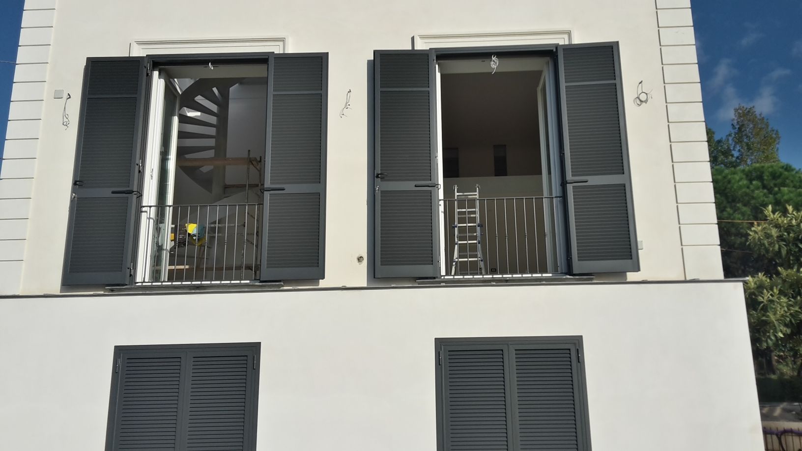 persiane in ferro per finestre