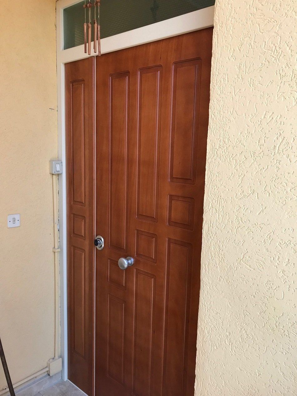 porta d'ingresso blindata in legno