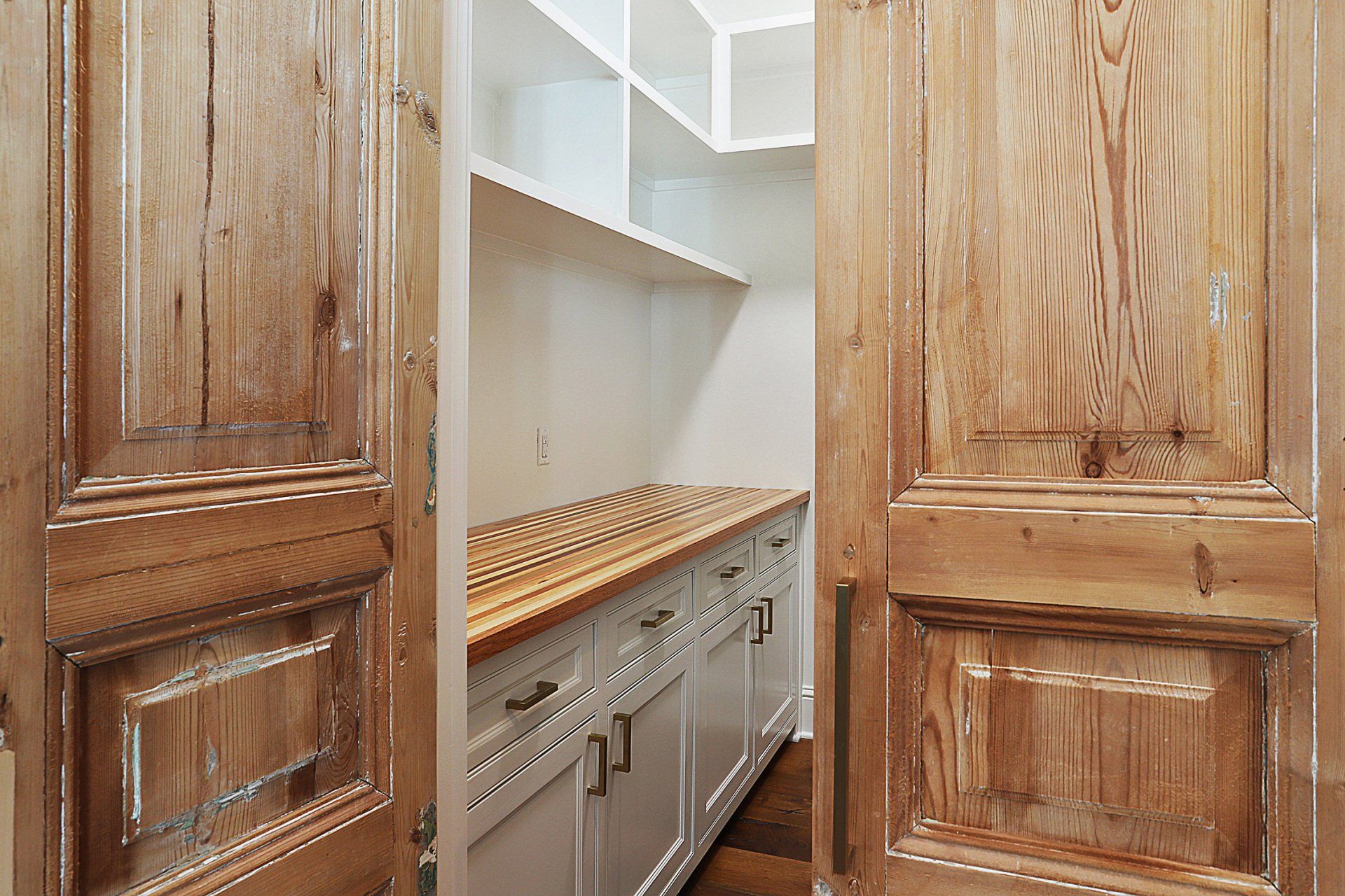 large pantry renovation