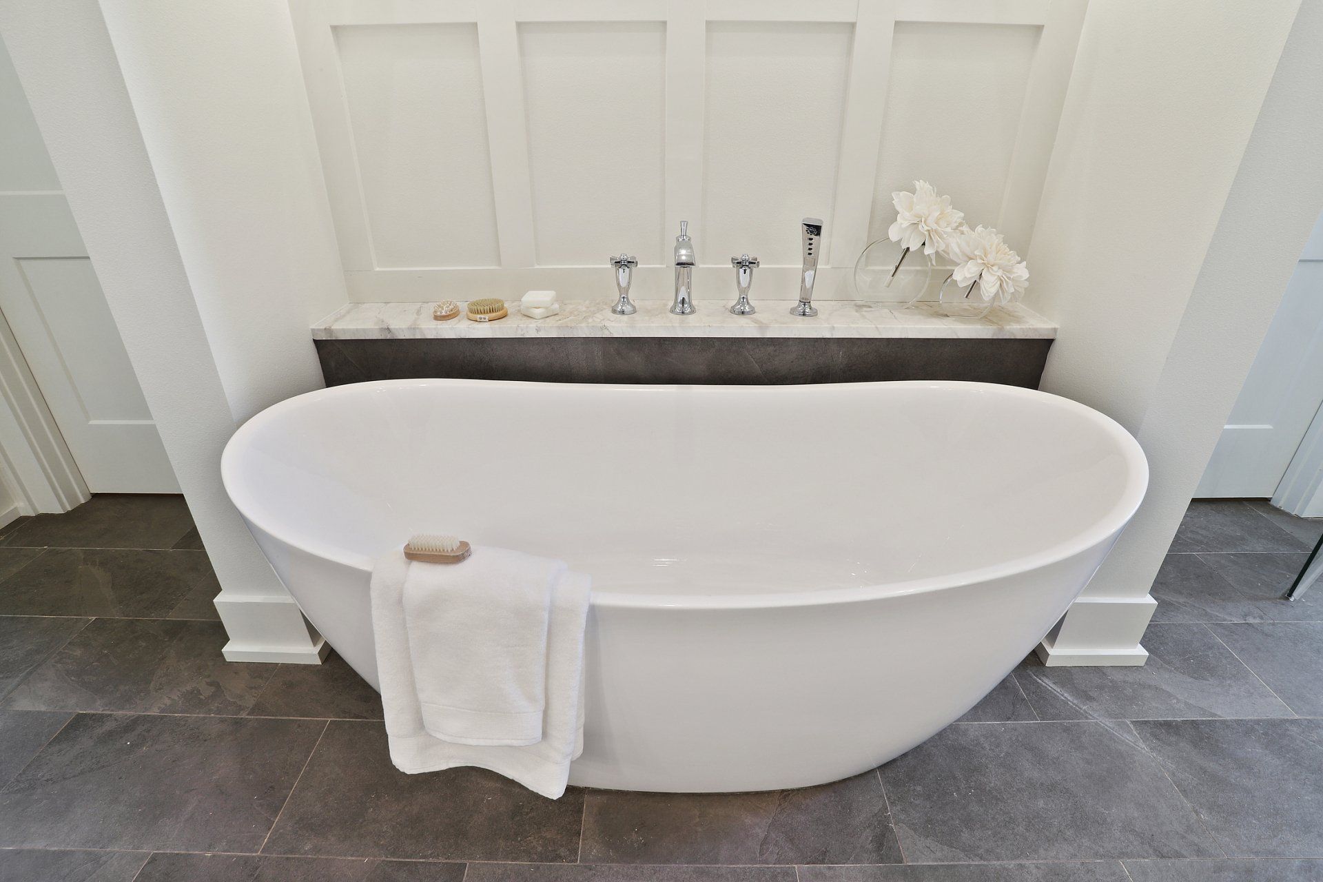 freestanding tub renovation by leblanc and fresina