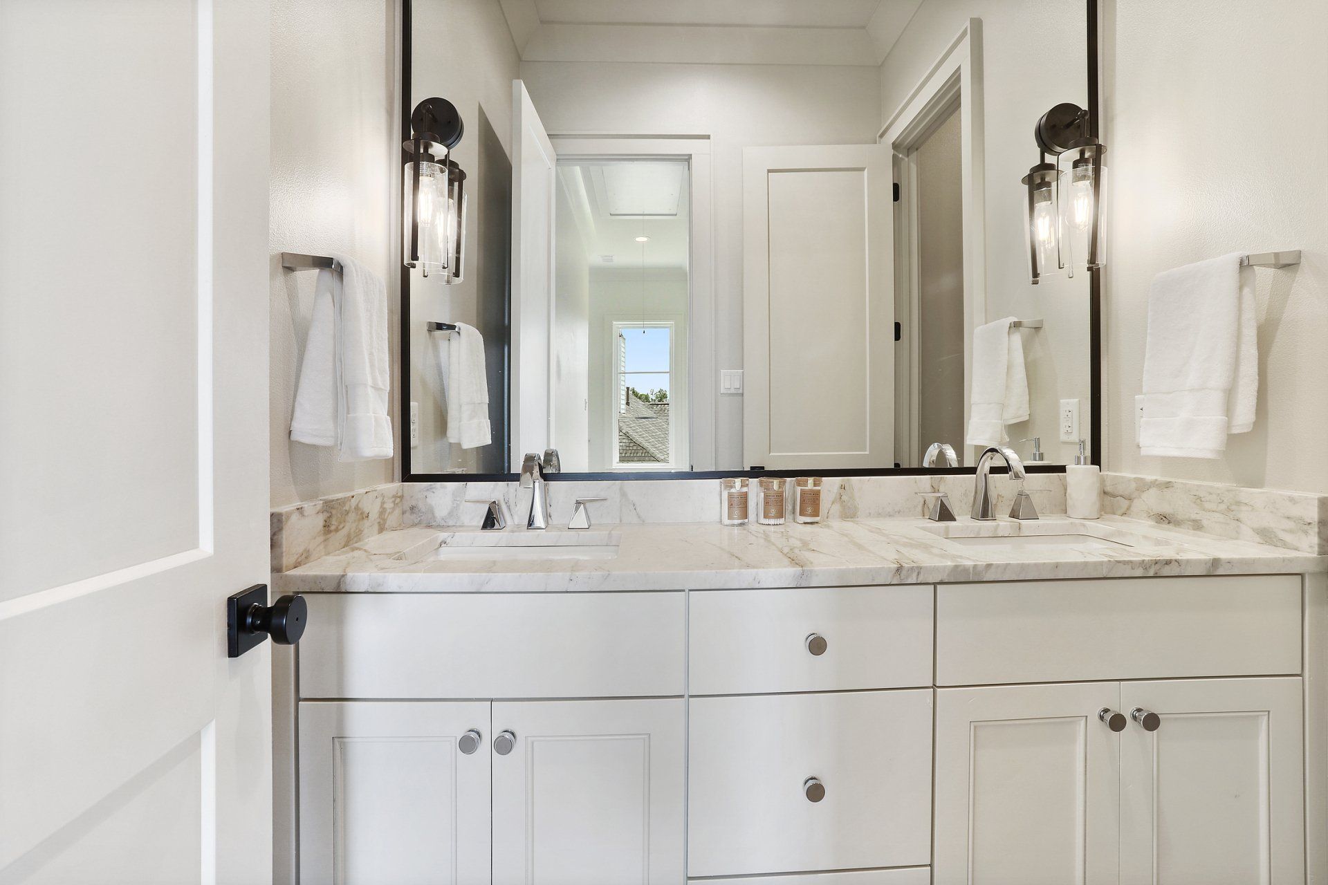 custom home bathroom LF builders