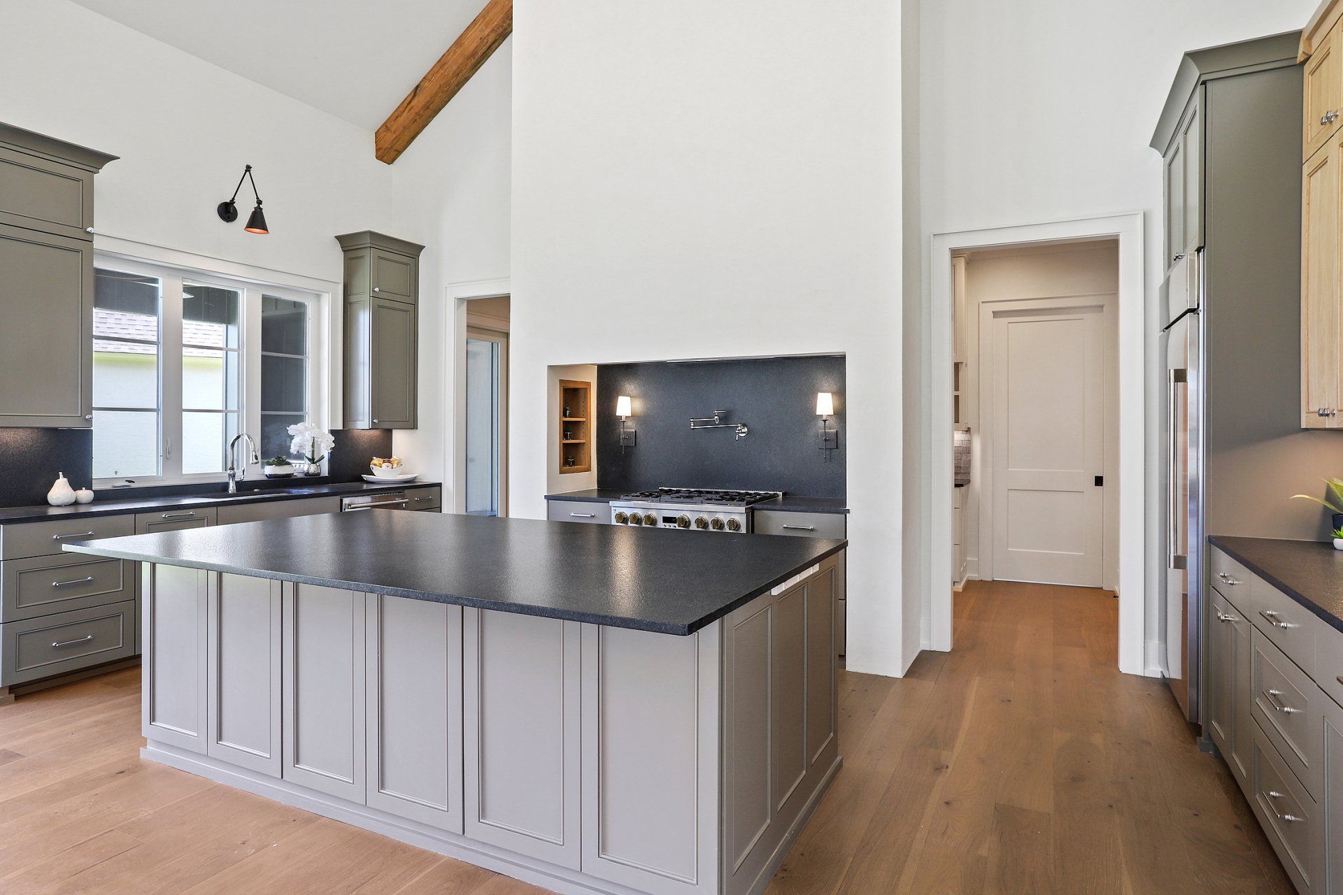 custom home open floor plan