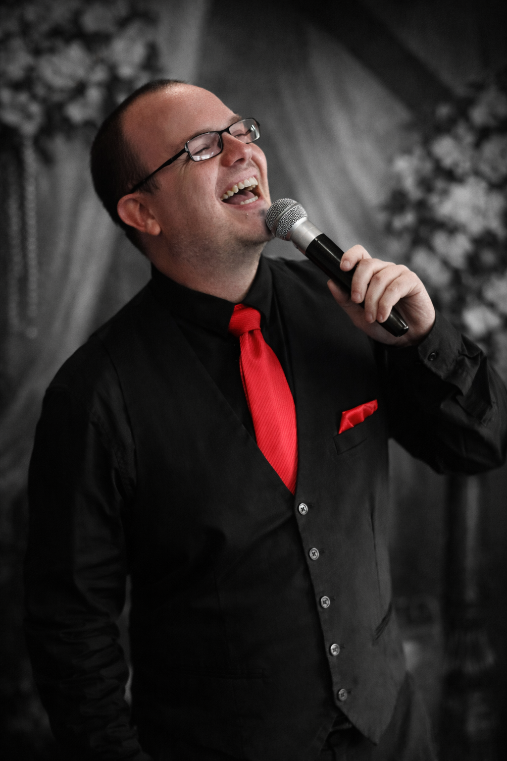 A drawing of a man wearing glasses and a bow tie