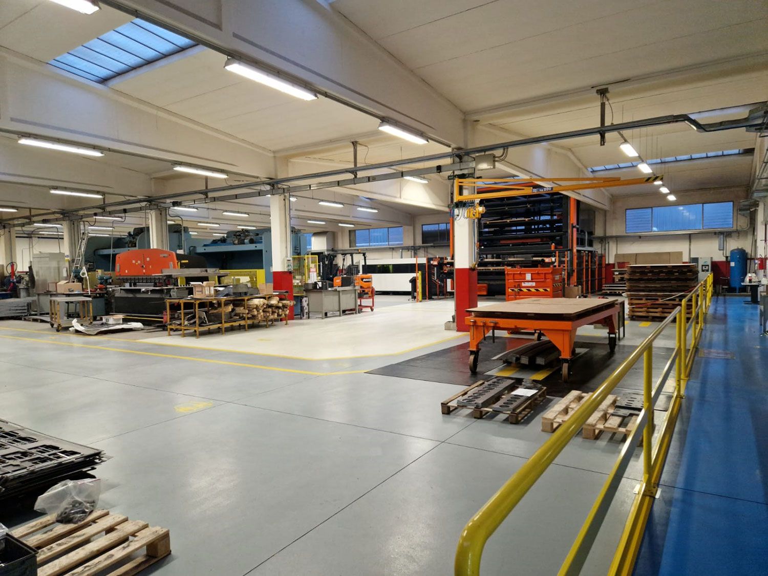 stabilimento produttivo 10