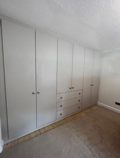 3x3 Fitted Wardrobes - only £2,995