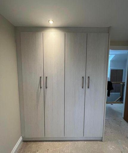 2x2 Fitted Wardrobe - Only £1,995