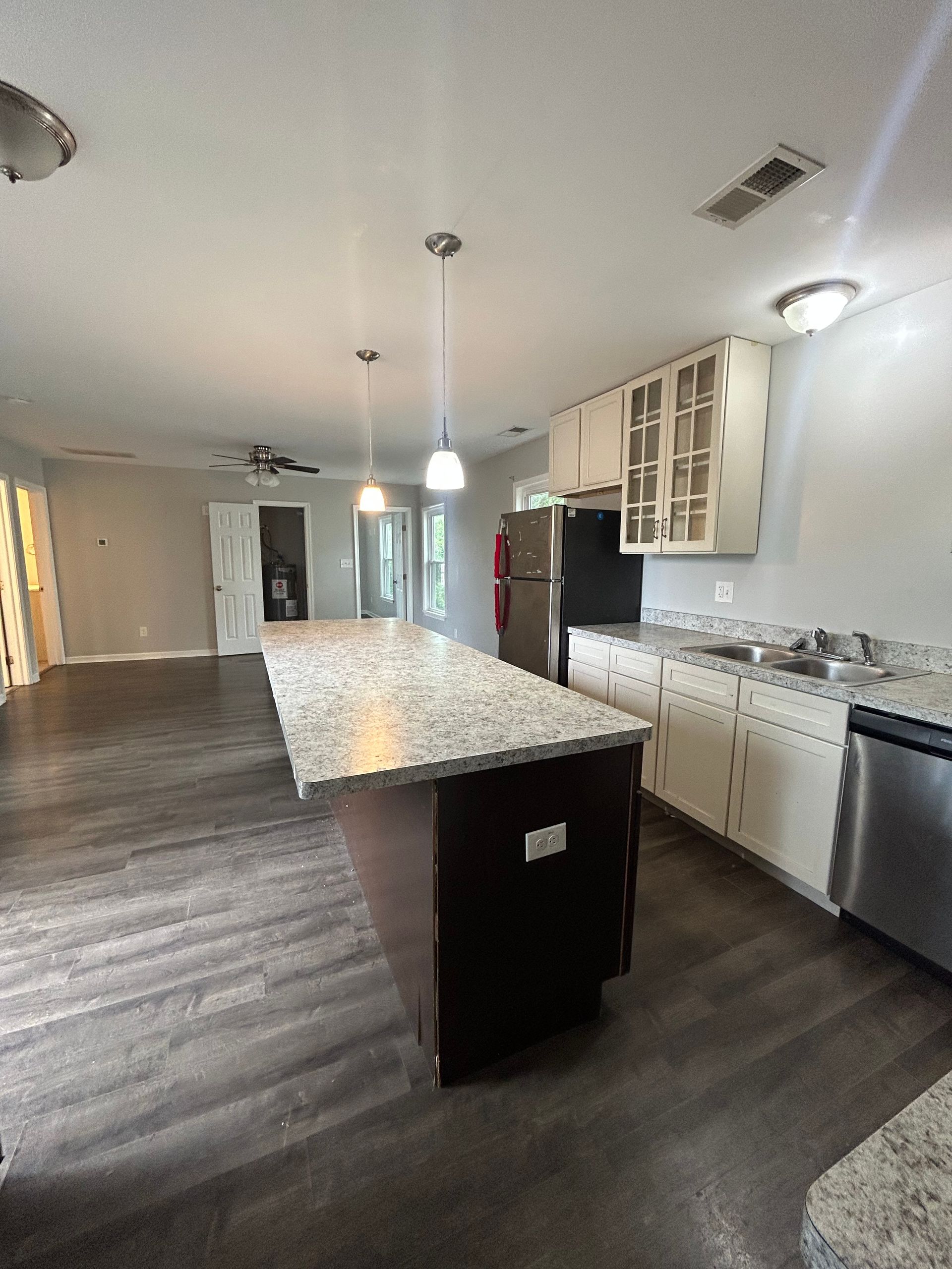 709 E. Pembroke Avenue Unit B. | Mulder Realty