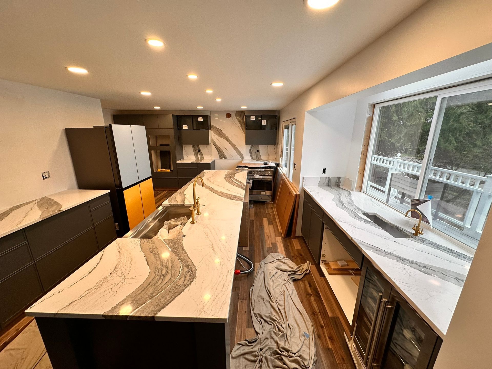 Long kitchen counter using Cambria quartz 