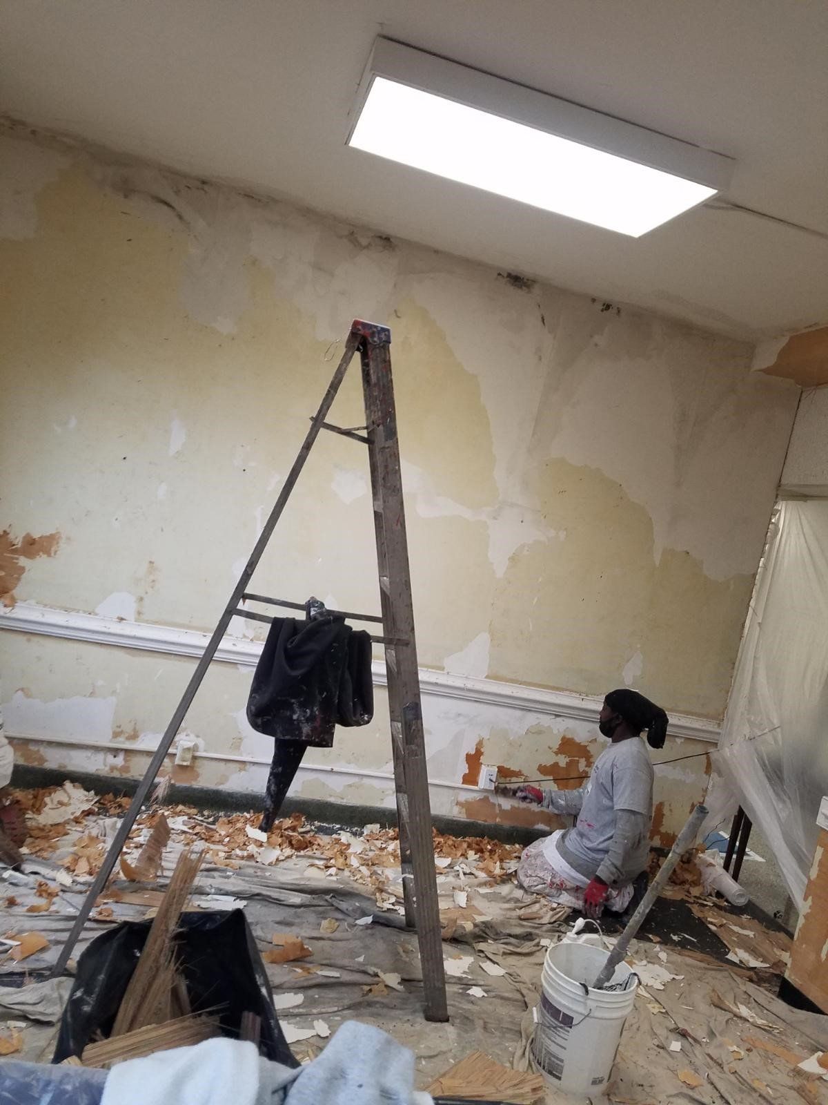 interior office painting