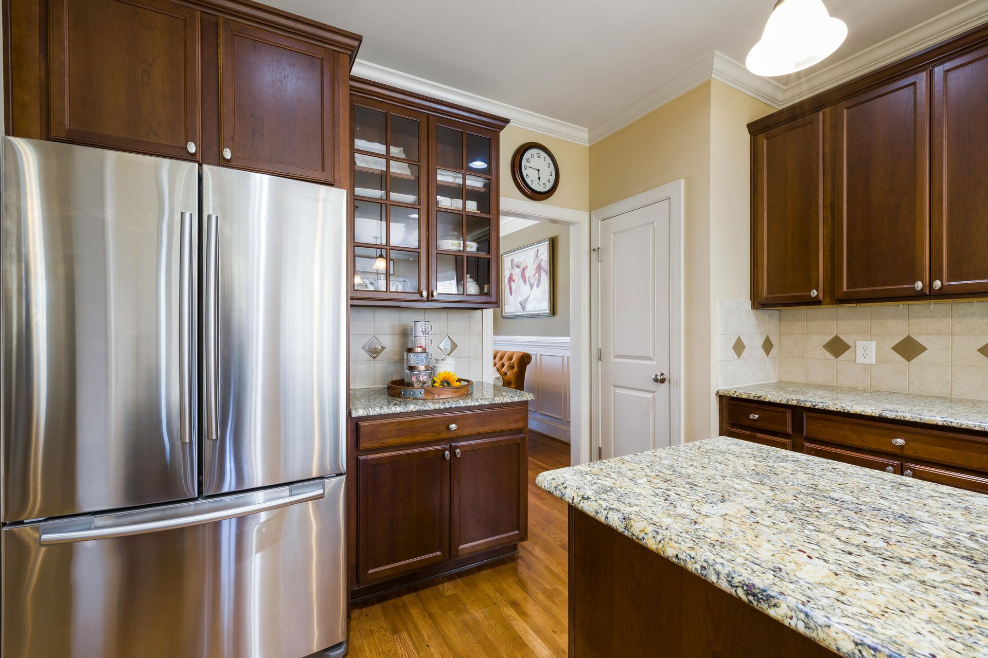 cabinet installation services Aurora, IL