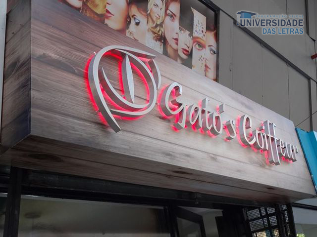 letras em relevo chapa pintada