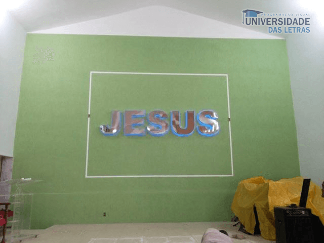 Letra caixa em aço com iluminação LEDS Rio de Janeiro