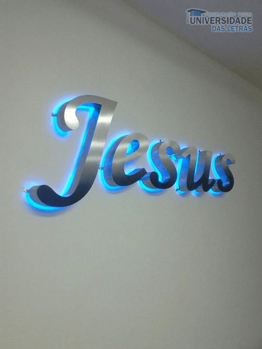 Letra caixa em aço com iluminação LEDS Rio de Janeiro