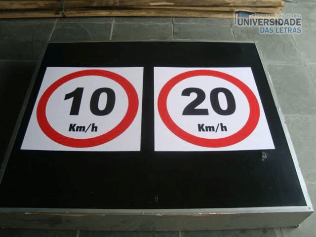 placas em pvc com laminação em vinil impress