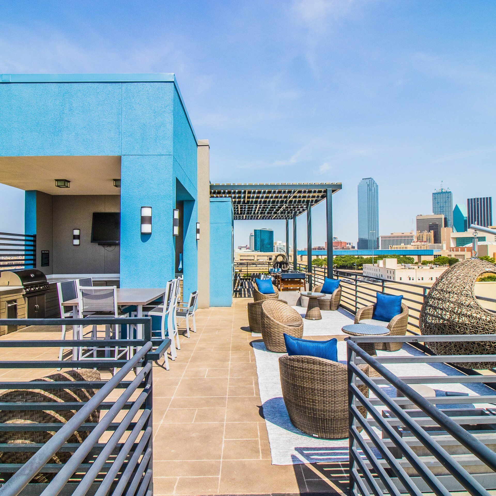 South Side Flats Apartments in Dallas, TX