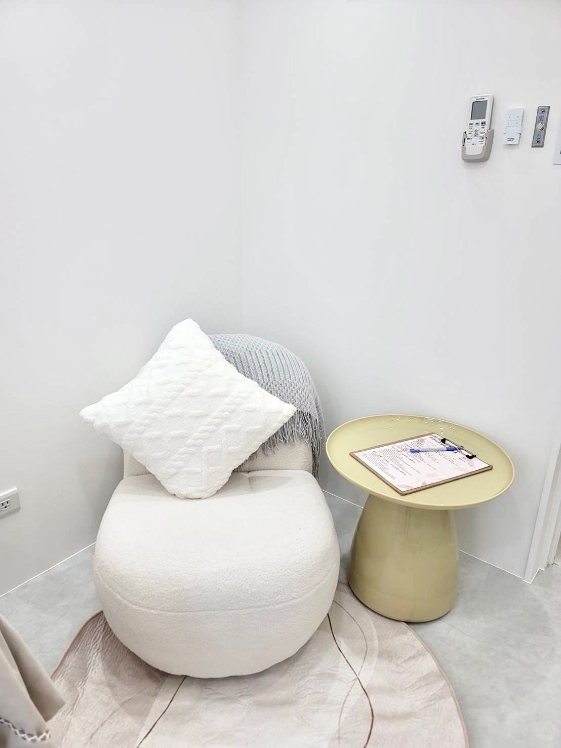 tiin 粉眉 紋繡 紋秀 紋綉 霧眉 紋眉 霧唇 紋唇 改眉 紅眉 紅藍眉 眼線 紋眼線