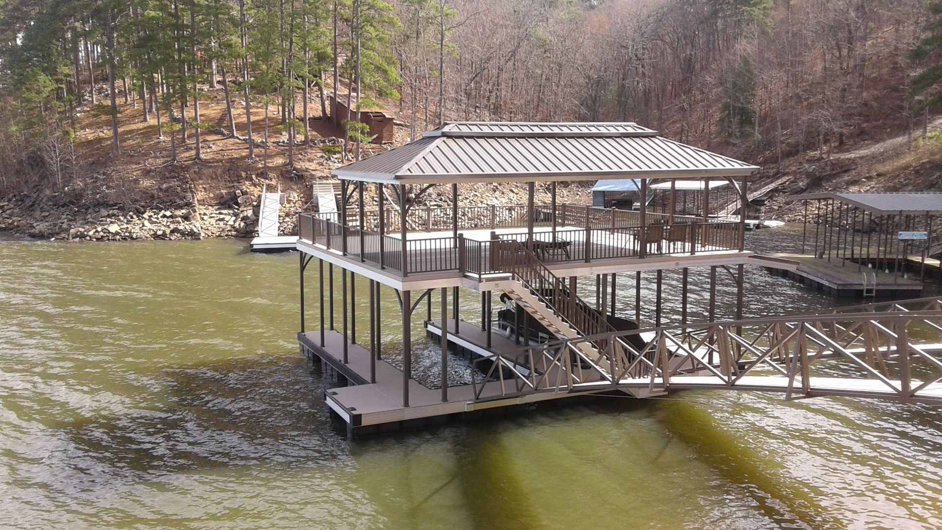 Buckskin decking matched with burnished slate posts and railing - Dock Solutions of Kentucky | Lexington, KY