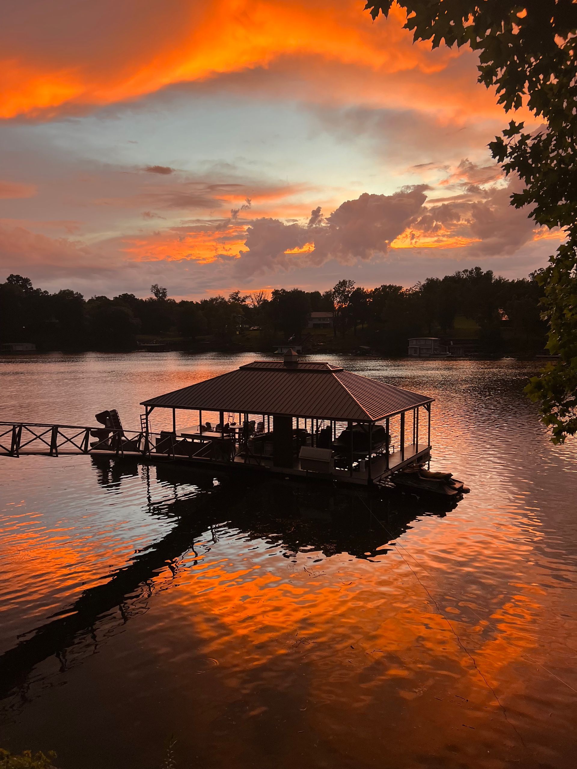 Hip Roof Menu - Dock Solutions of Kentucky | Lexington, KY