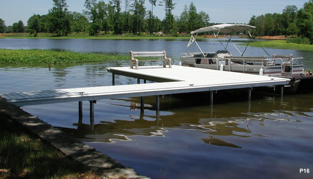Silverstone decking, L-shaped fixed platform - Dock Solutions of Kentucky | Lexington, KY