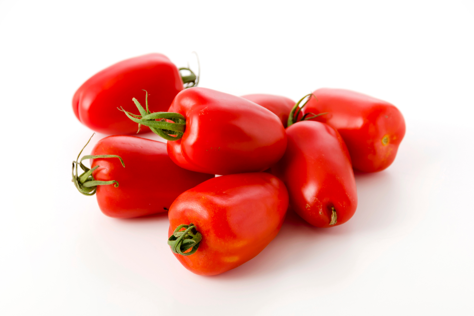 Image of Plum Tomato supplied by Queentana Fresh