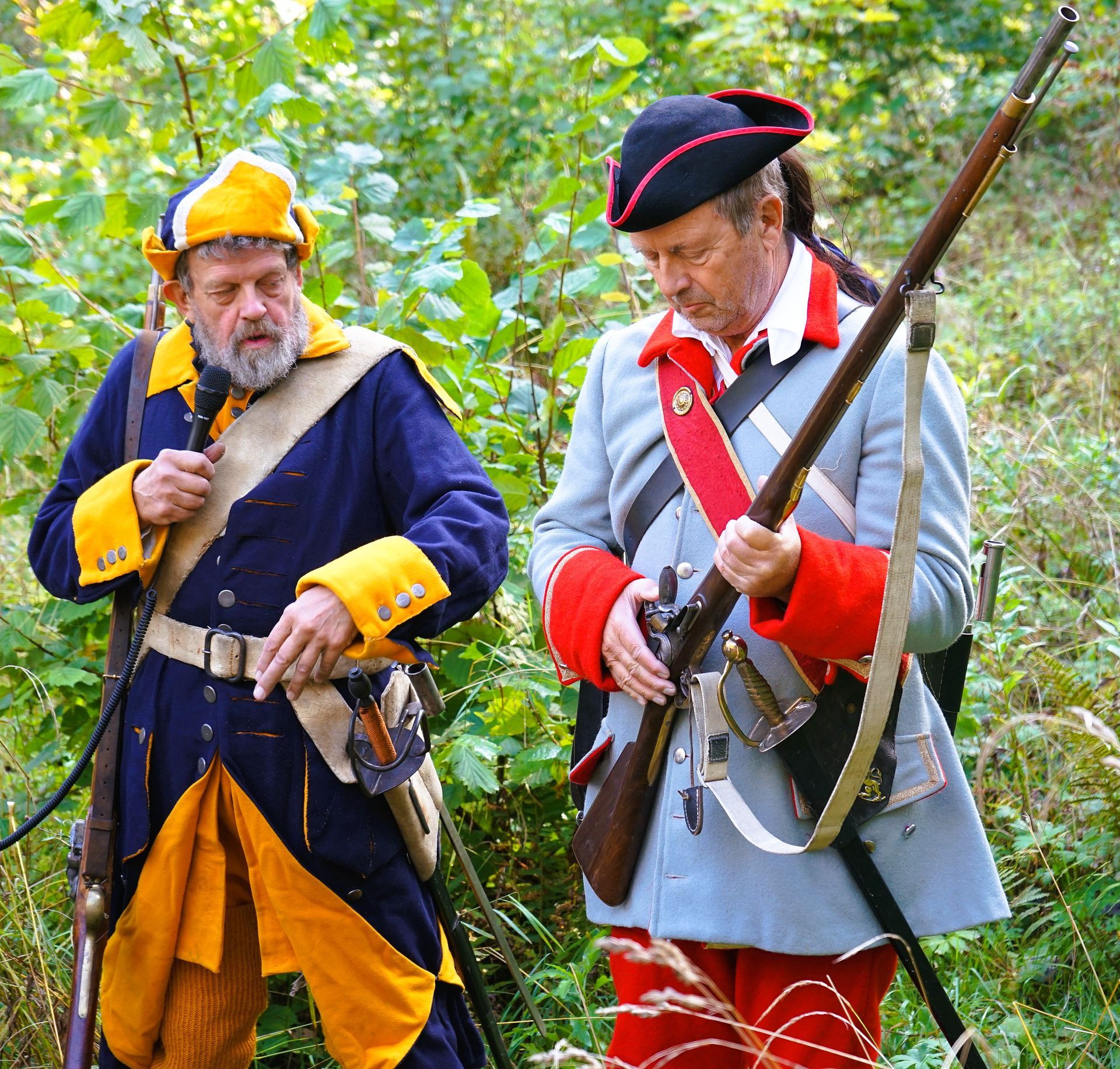 Per Erik Andersson som svensk soldat og Guttorm Gilhuus som dansk-norsk soldat fra 1716.