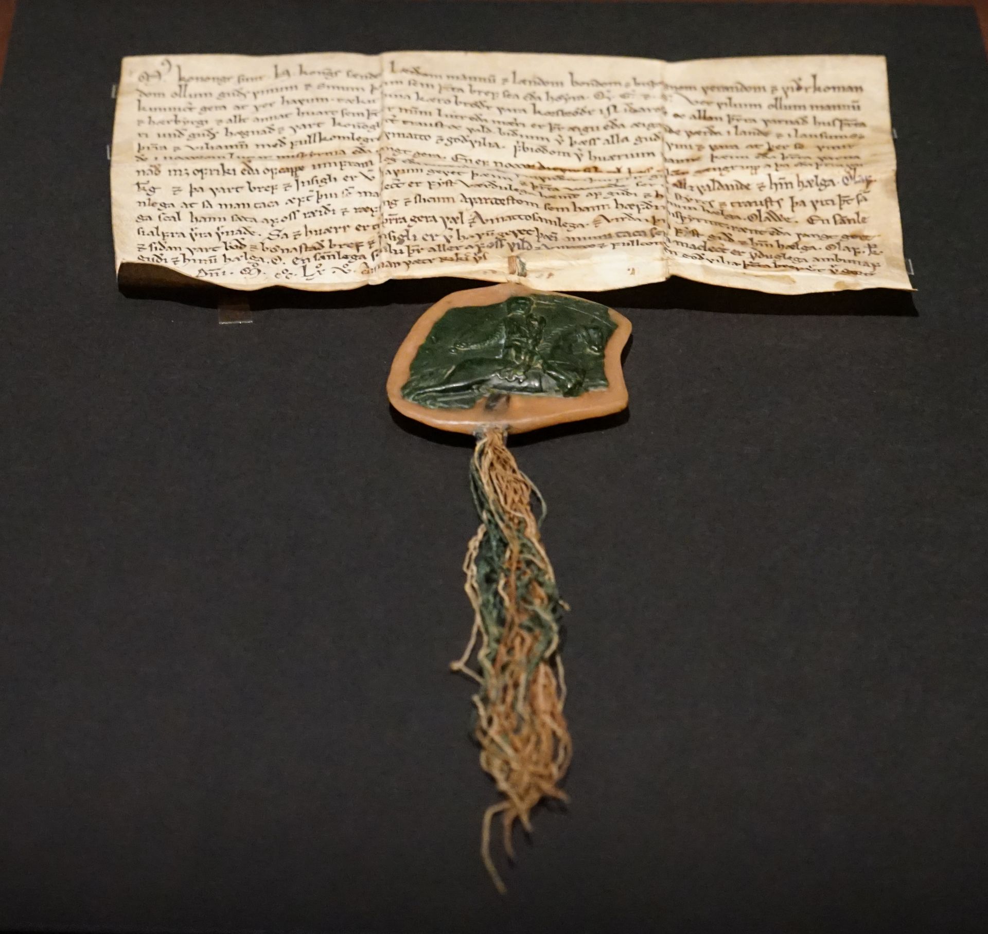 Et annet brev med kong Magnus Lagabøtes segl.