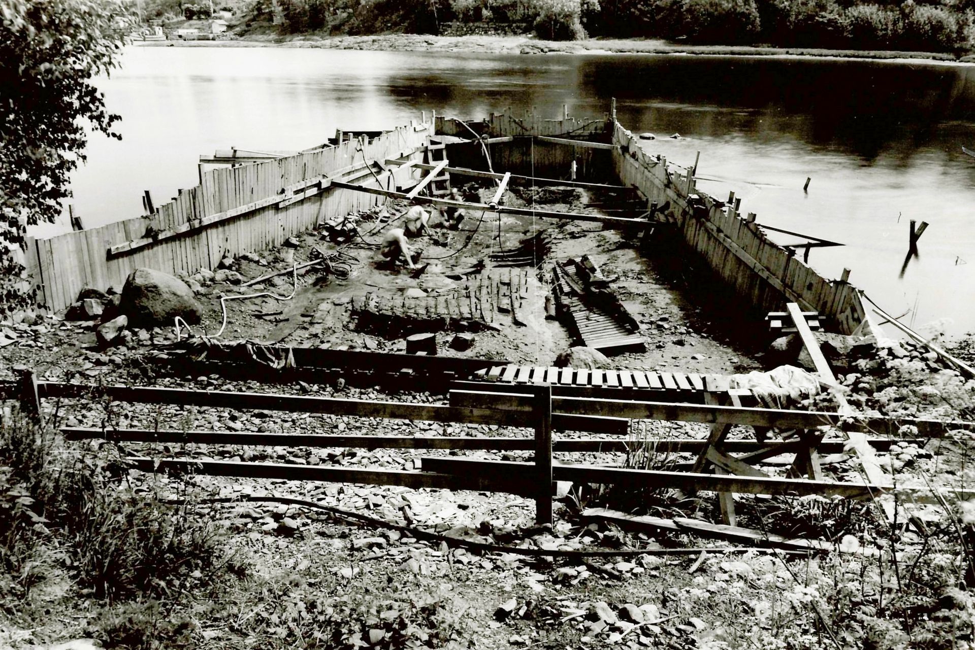 Sjøvellon-skipet ble gravd ut i 1964 av Oldsaksamlingen. (Foto: Arkivet, Kulturhistorisk museum).