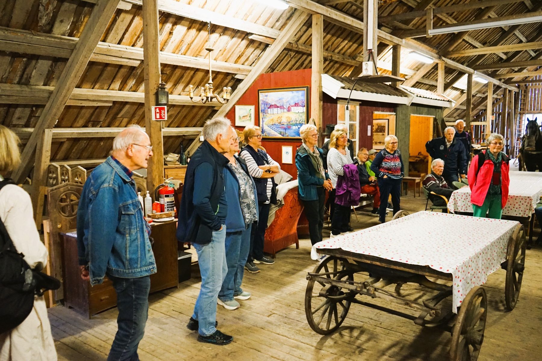 Godt frammøte og stor interesse for landbruksmuseet på Wøyenlåven.