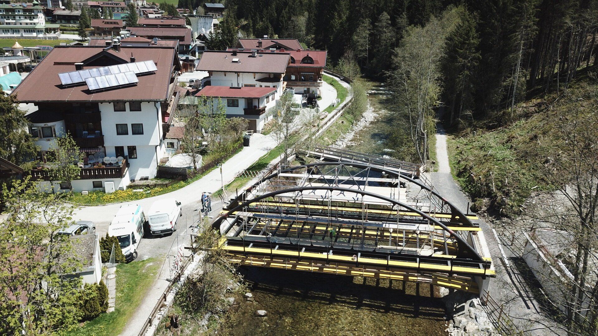Christian Pirchl / Schlosser / Metallbau / Stahlbau / Planung / Pinzgau / Saalfelden / Salzburg / Metallbauplanung / Stahlbauplanung / 3D Schmied