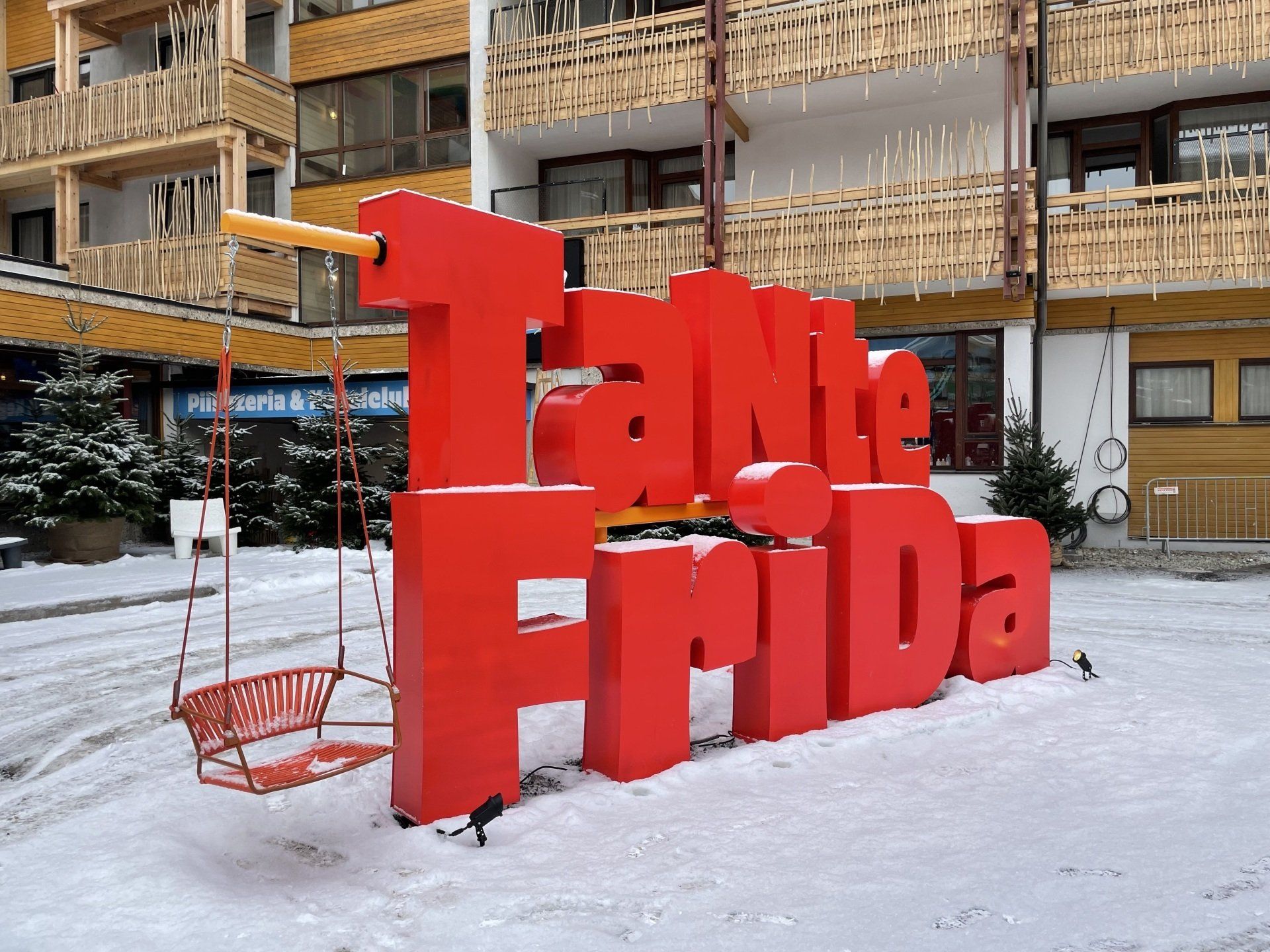 Christian Pirchl / Schlosser / Metallbau / Stahlbau / Planung / Pinzgau / Saalfelden / Salzburg / Metallbauplanung / Stahlbauplanung / 3D Schmied