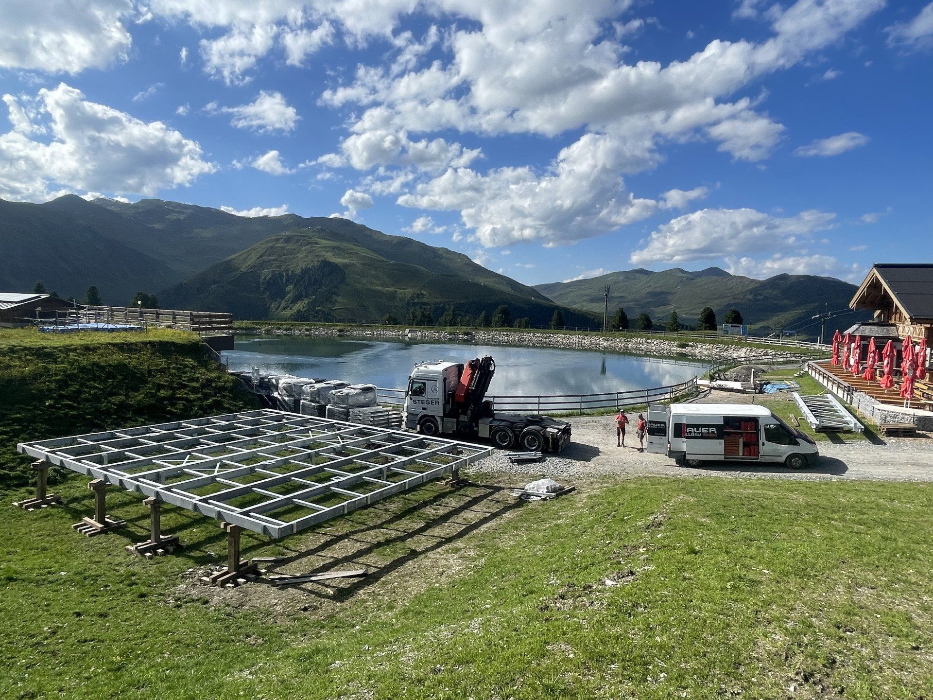 Christian Pirchl / Schlosser / Metallbau / Stahlbau / Planung / Pinzgau / Saalfelden / Salzburg / Metallbauplanung / Stahlbauplanung / 3D Schmied / Musikinsel / Mayrhofen / Schwimmplattform