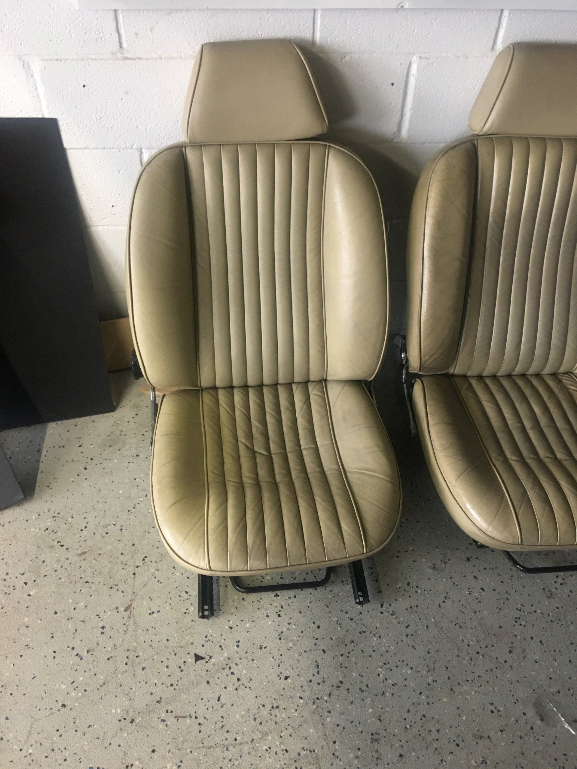 1 Auto Interior and Convertible Top Service