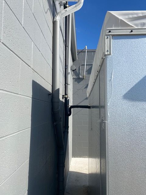 view of pipe going to out door refrigeration unit