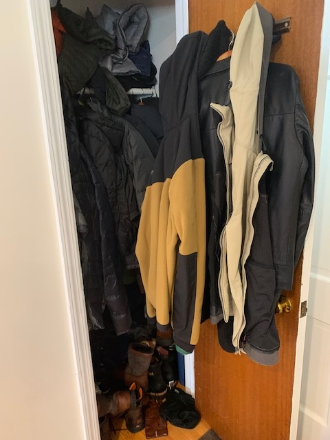 Declutter the home 1