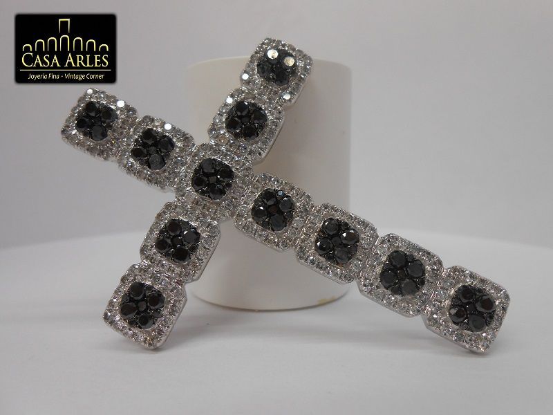 CRUZ ORO BLANCO