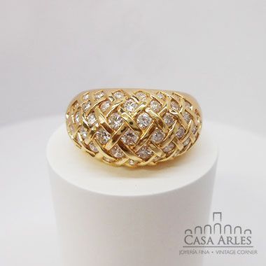 ANILLO CON BRILLANTES