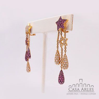 Aretes de oro con piedras preciosas