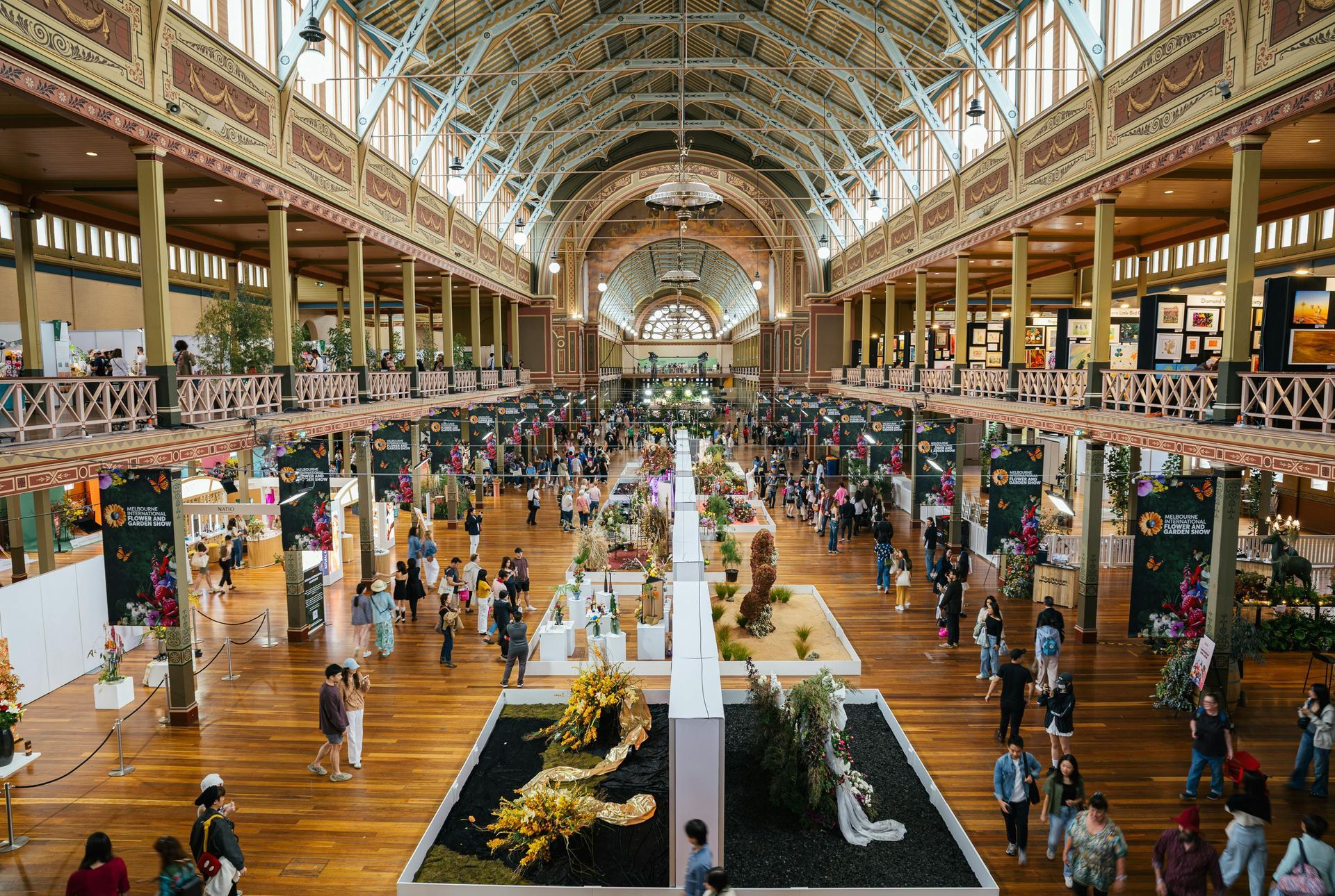 משלחת לתערוכה יתרונות, ביקור עצמאי בתערוכה בחו