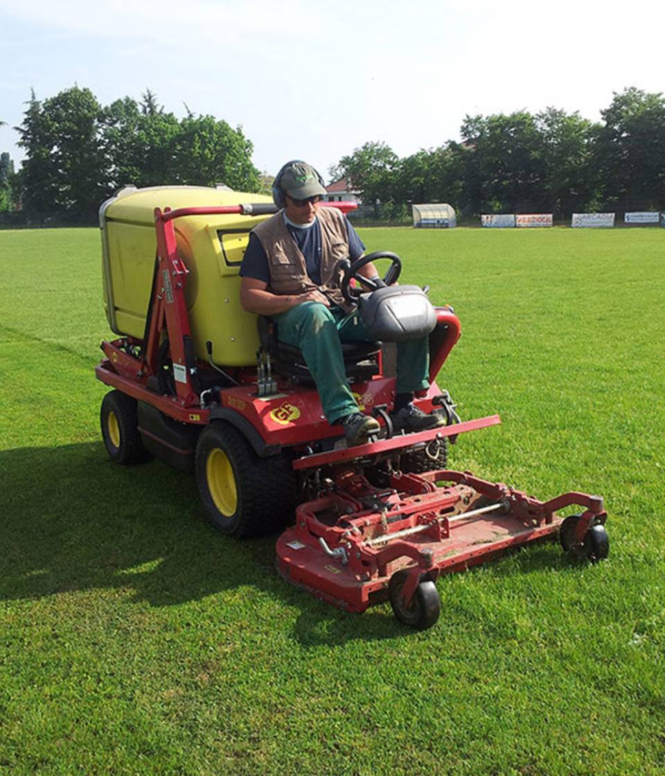 Manutenzione aree verdi