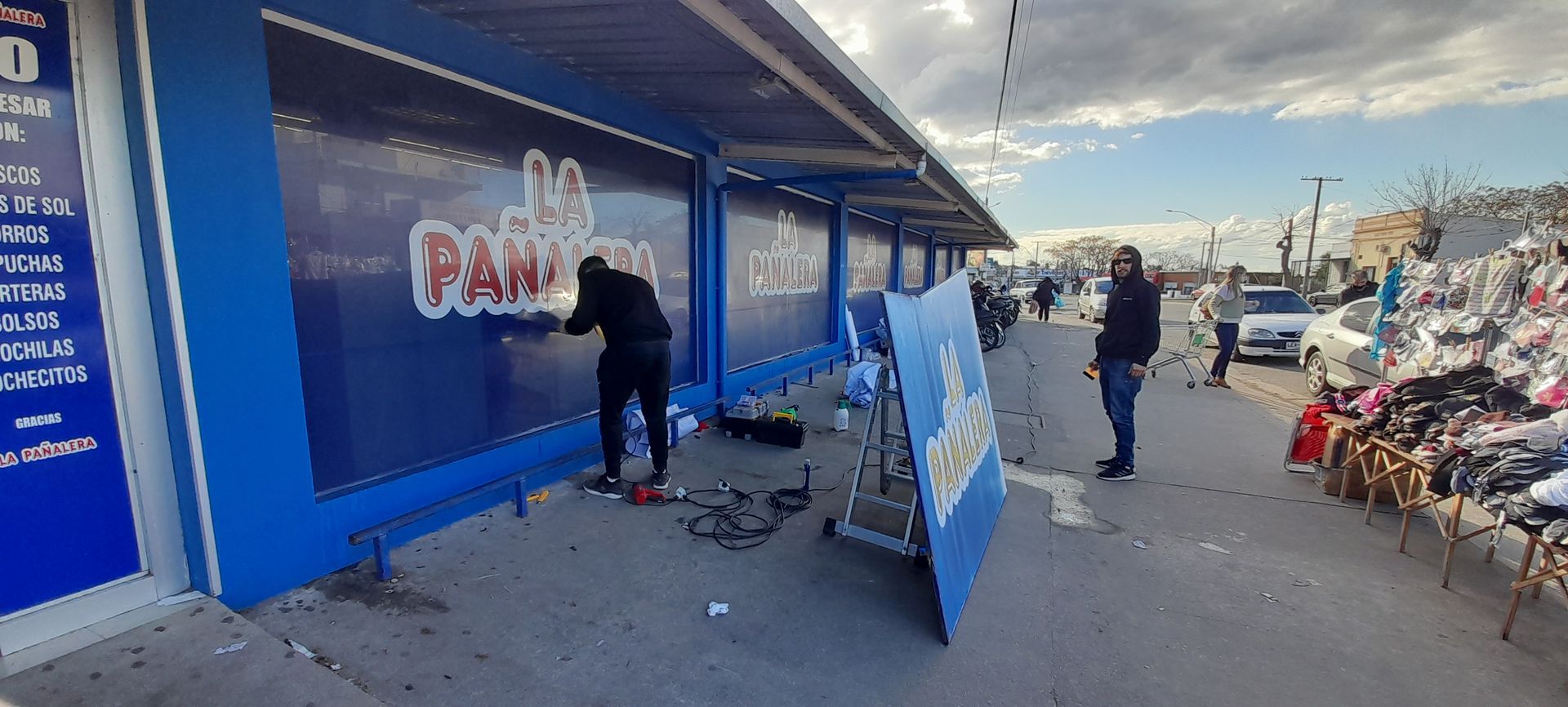 Uno Sesenta Impresión Digital