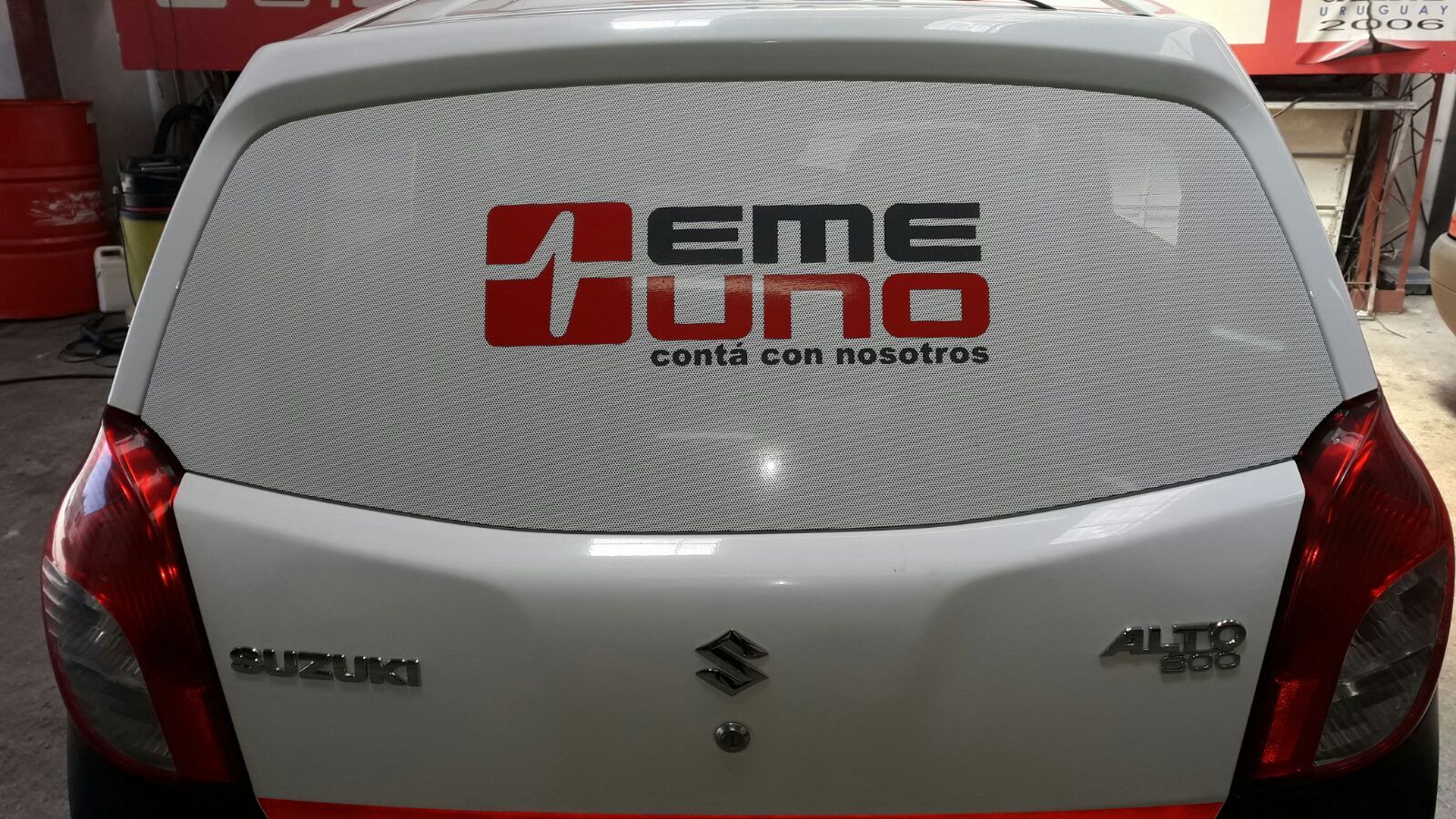 Uno Sesenta Impresión Digital