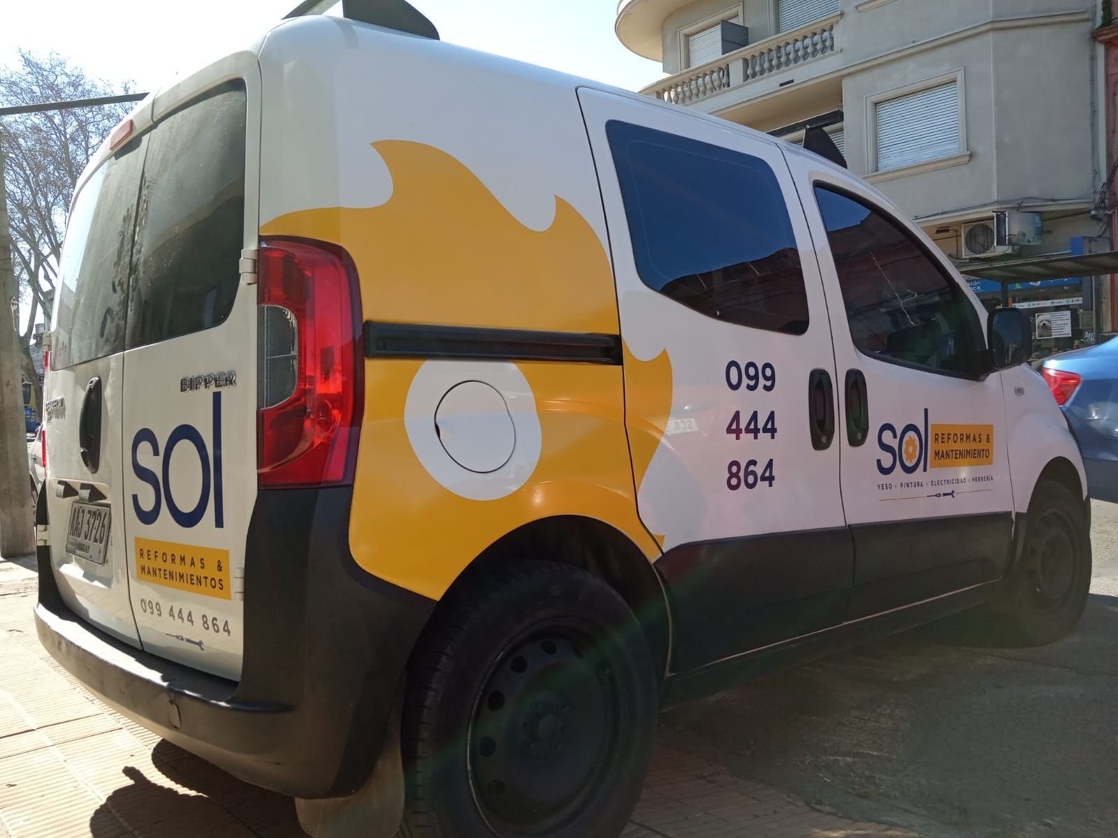 Uno Sesenta Impresión Digital