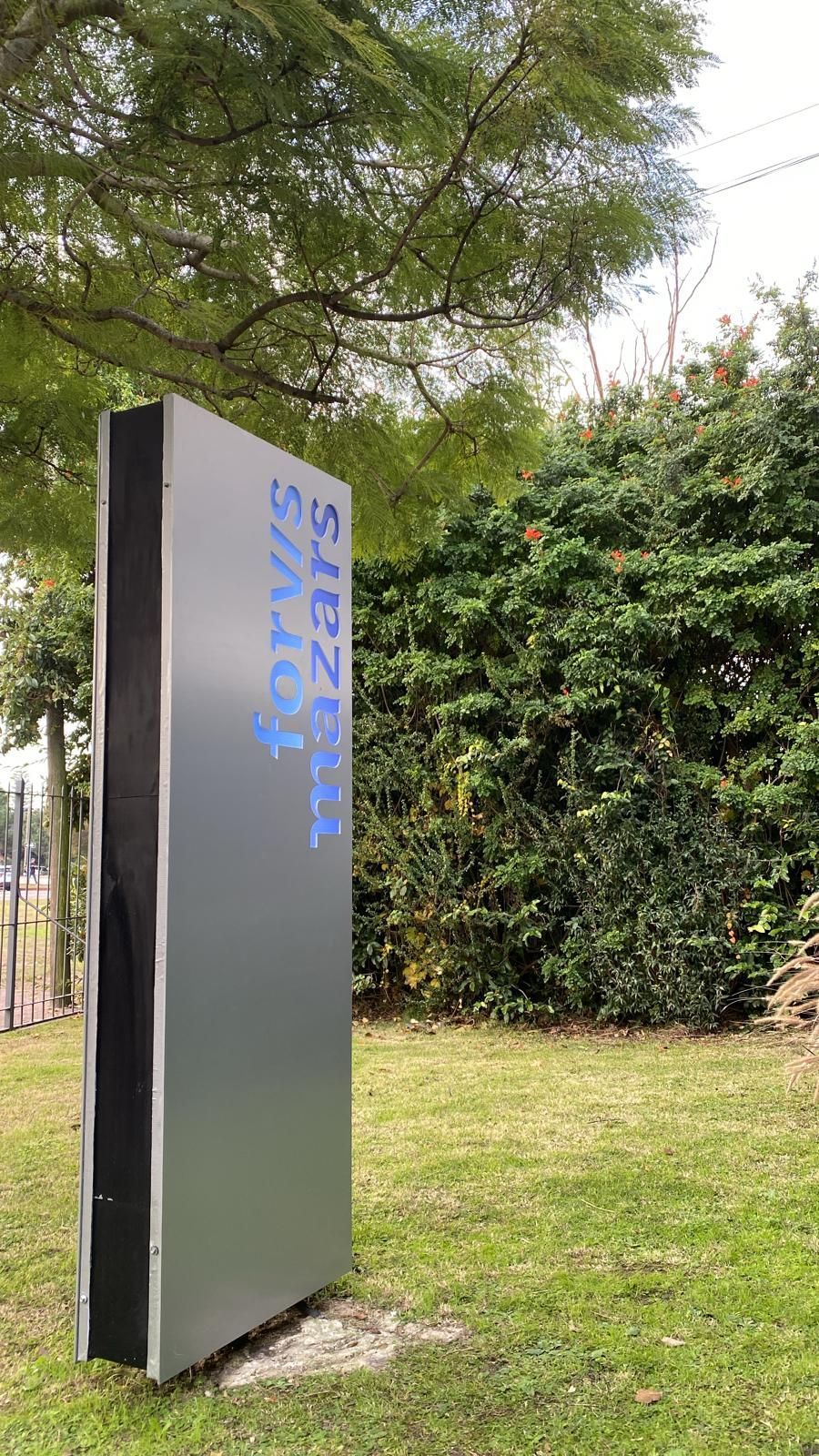 Uno Sesenta Impresión Digital