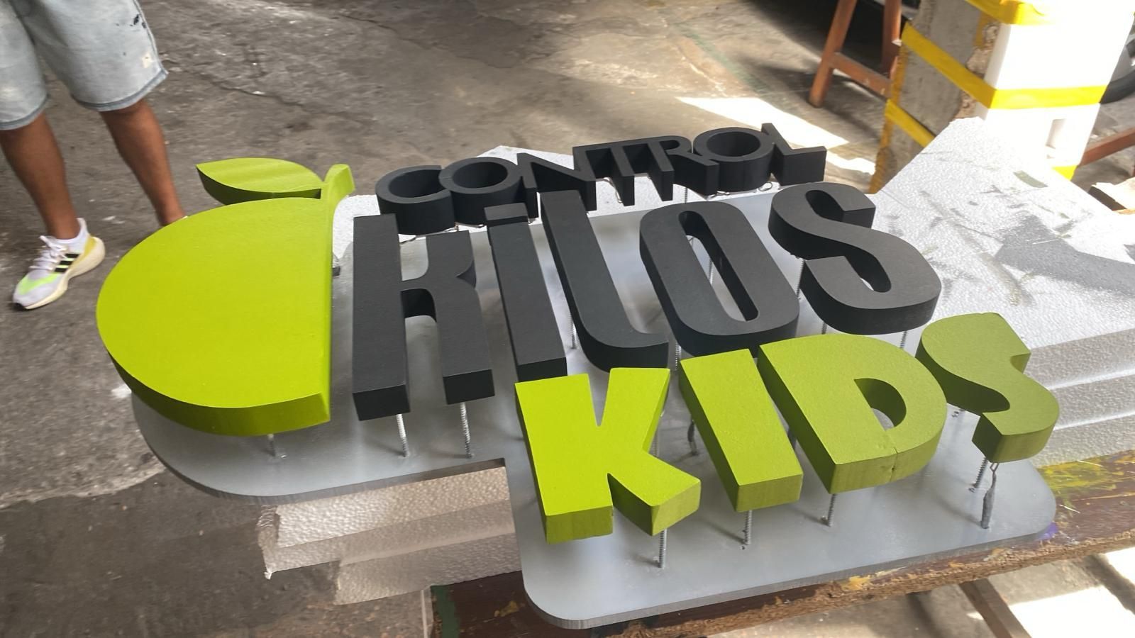 Uno Sesenta Impresión Digital