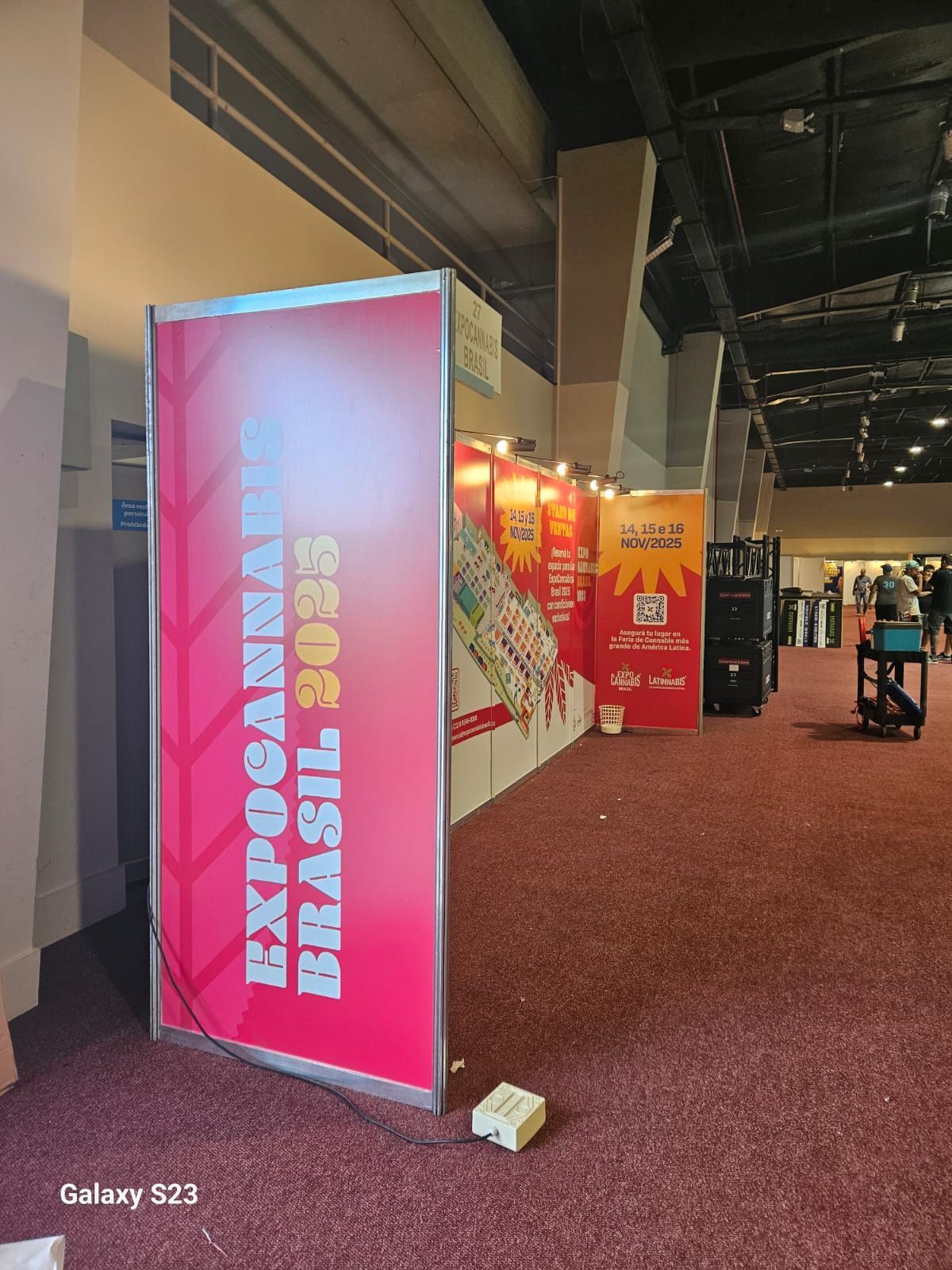 Uno Sesenta Impresión Digital