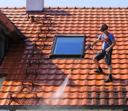 mantenimiento de tejados de tejas en alcobendas, madrid