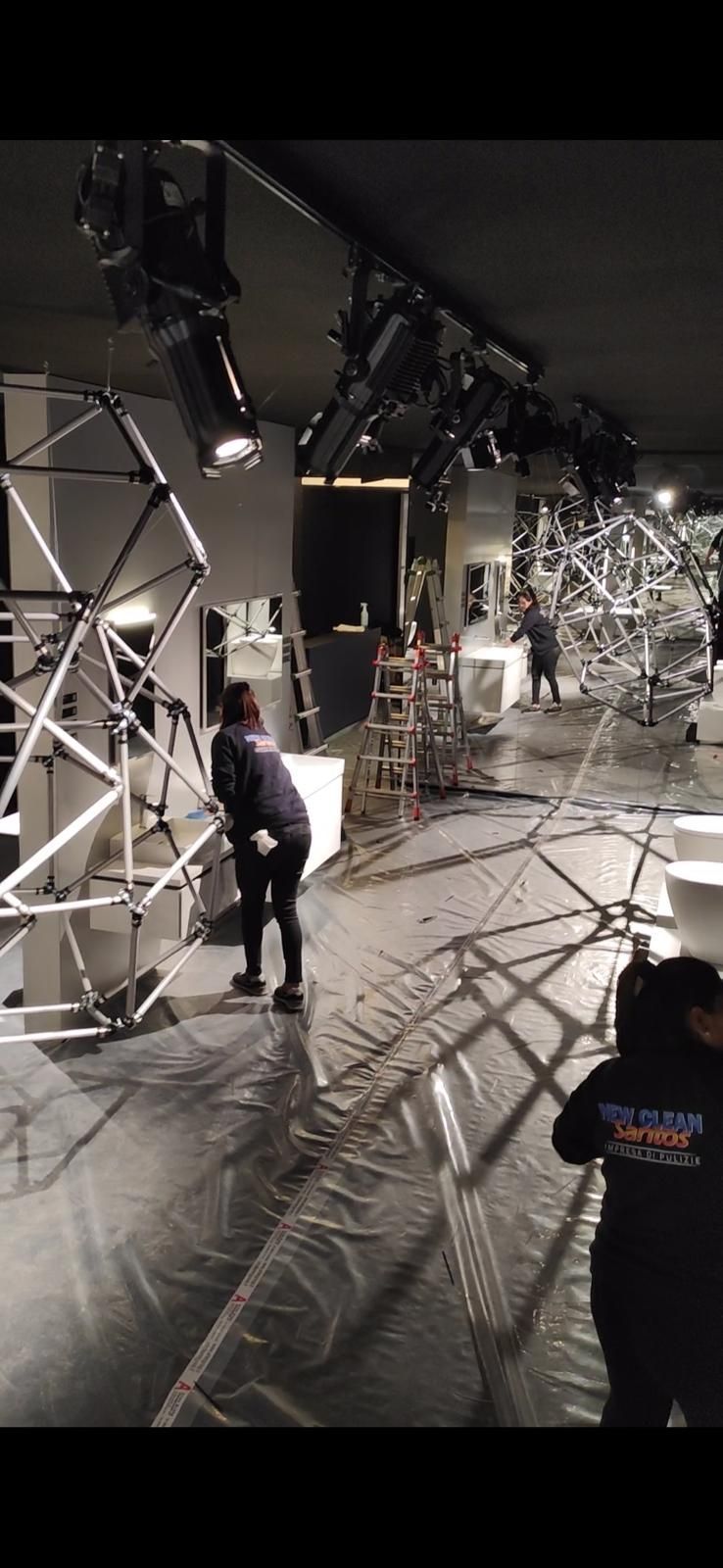 PULIZIA PROFESSIONALE PER EVENTI FIERISTICI
#NEWCLEANSANTOS