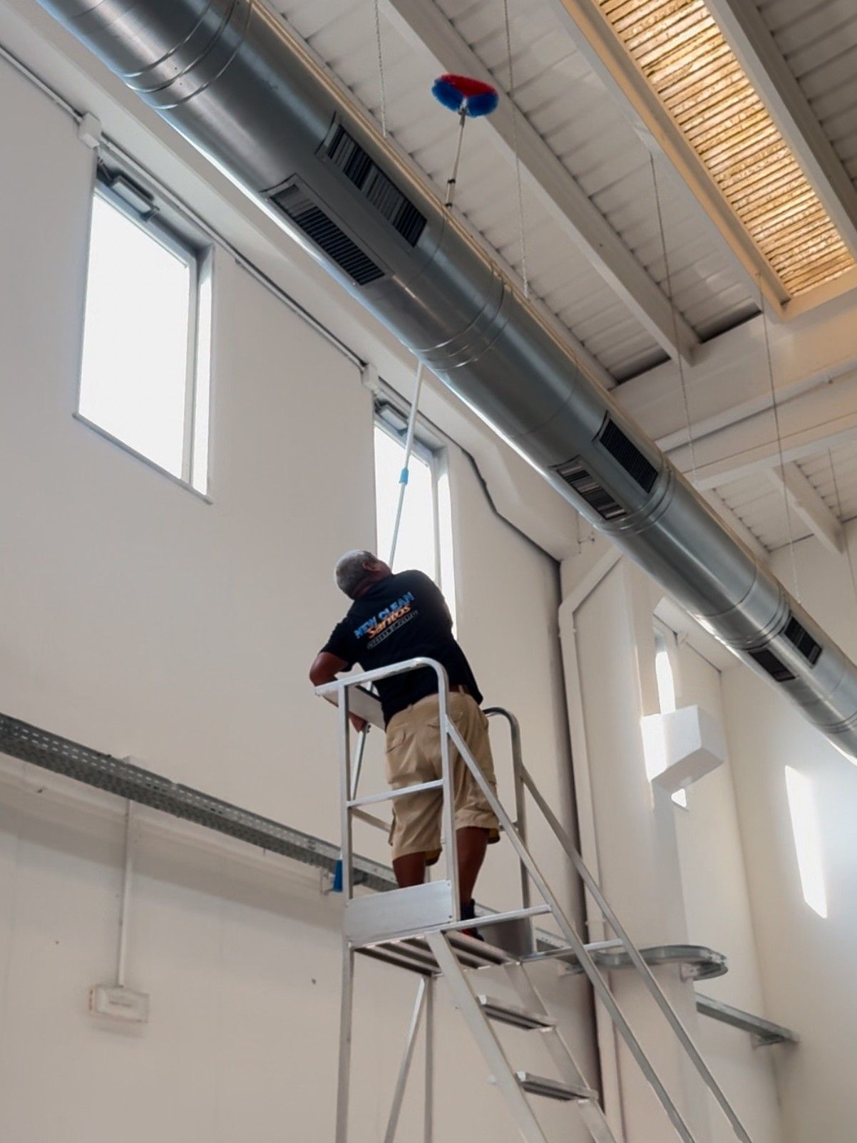 PULIZIA PROFESSIONALE DOPO CANTIERE PER CAPANNONE
#NEWCLEANSANTOS